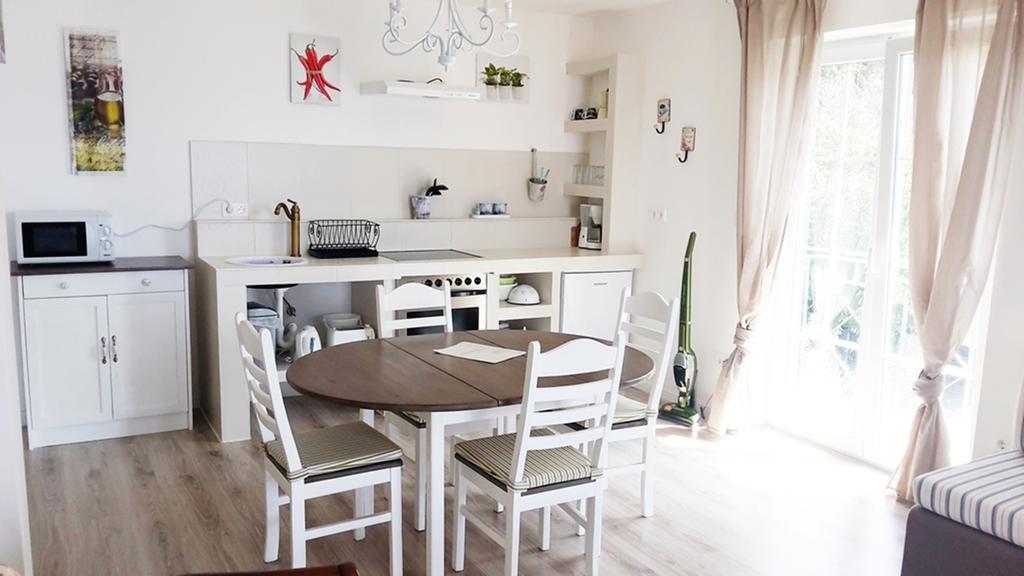 Apartments Villa Harmonie - Adults Only +14 Crikvenica Room photo