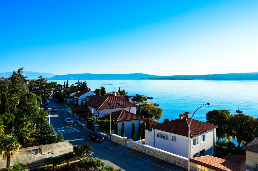 Apartments Villa Harmonie - Adults Only +14 Crikvenica Exterior photo